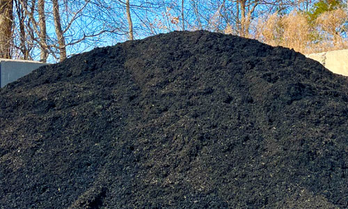 Colored Black Mulch for Delivery Massachusetts